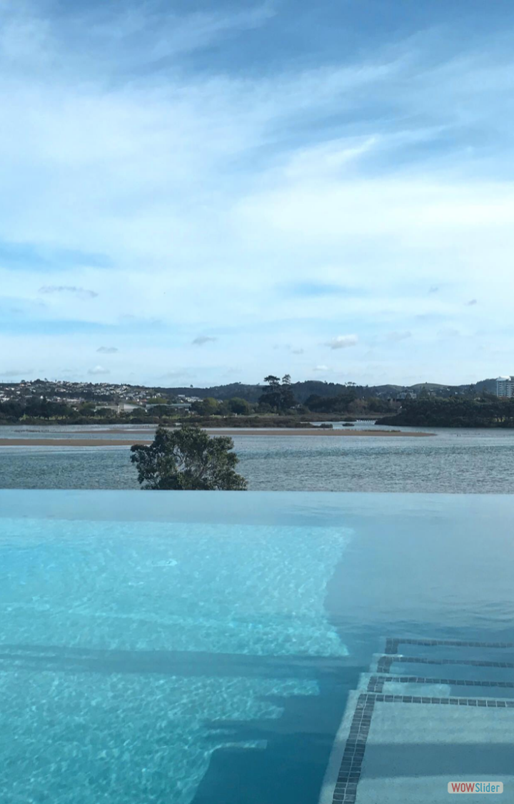Infinity pool 2